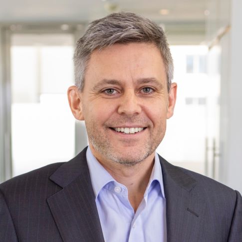 Headshot of Roman Weidlich